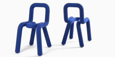 Stühle in Blau